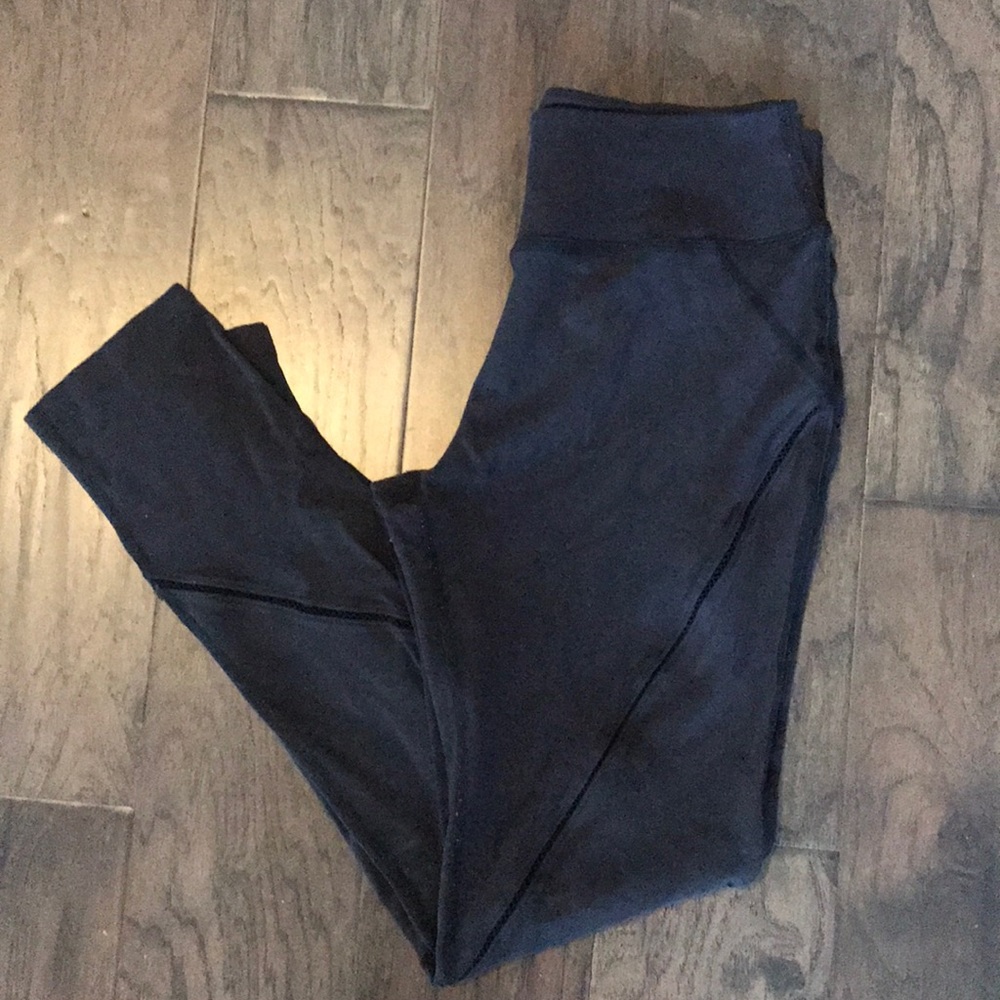 Beyond Yoga Lattice Trim Leggings